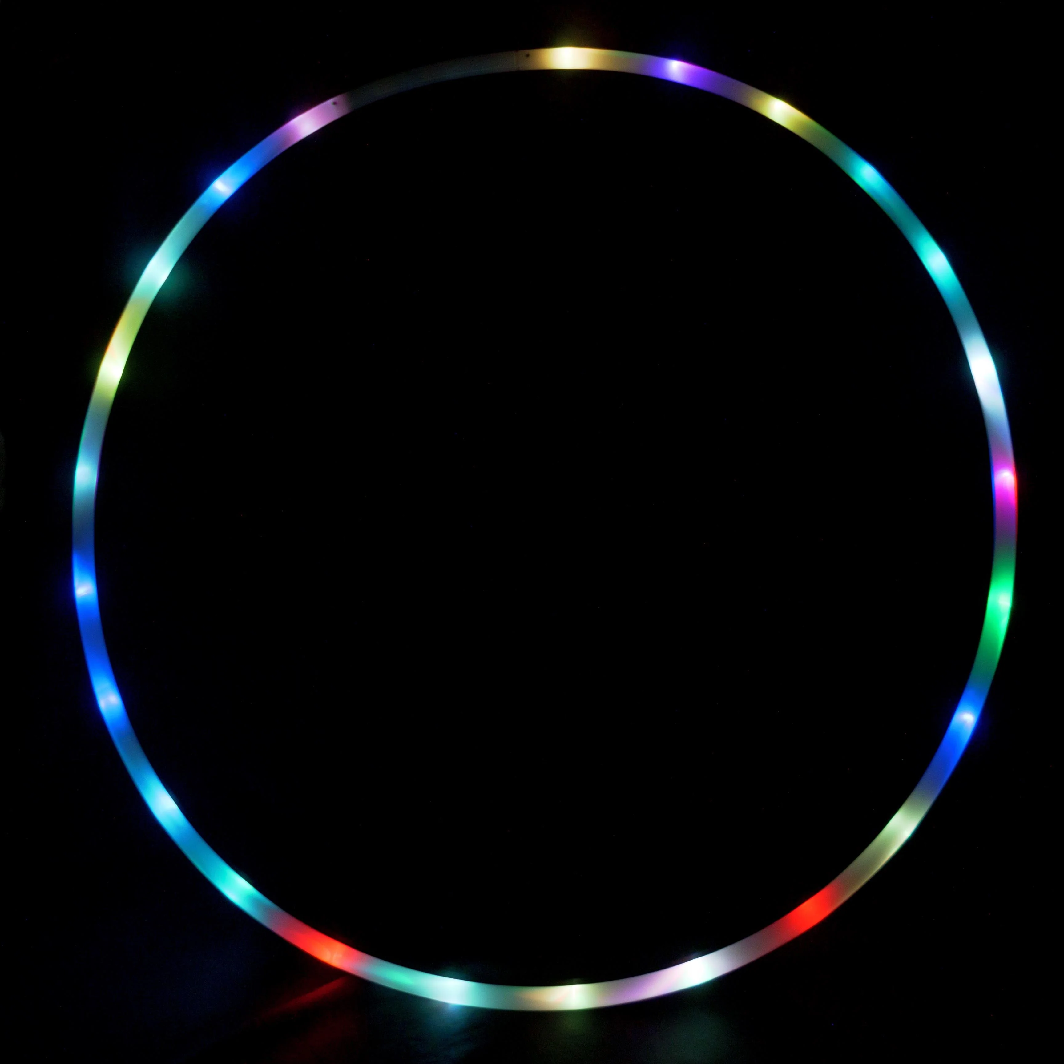 Echo Glow 24 -  LED Glow Hula Hoop - 90cm