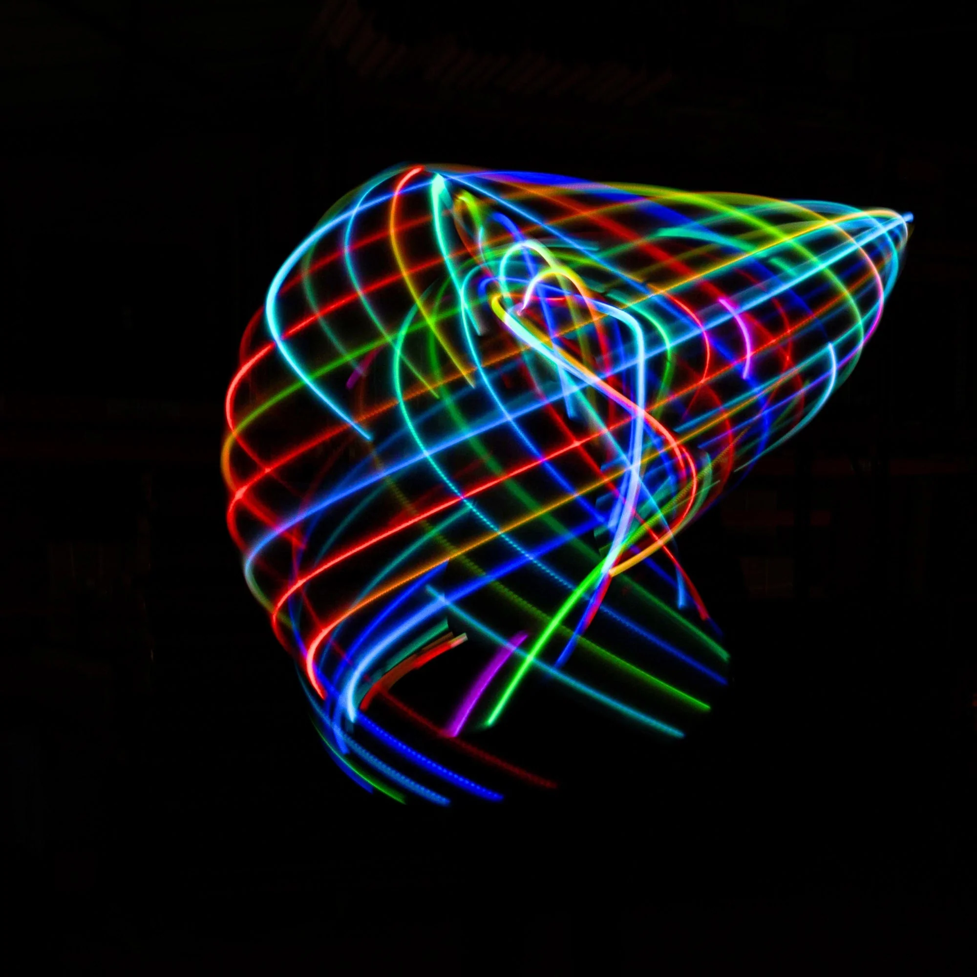 Echo Glow 24 -  LED Glow Hula Hoop - 90cm - Image 2